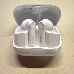 EarFun Air Pro 4+ ワイヤレスイヤホン ホワイト