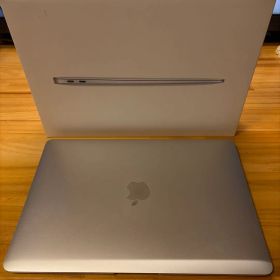 MacBookAir 2020 13.3インチM1 8GB 256GB シルバー