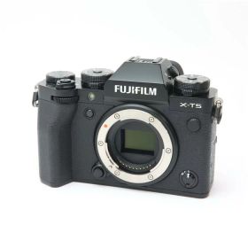 【中古】 《良品》 FUJIFILM X-T5 ボディ ブラック 【接眼部部品交換/各部点検済】 [ デジタルカメラ ]