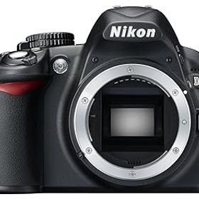 【中古】(良い)Nikon デジタル一眼レフカメラ D3100 ボディ D3100