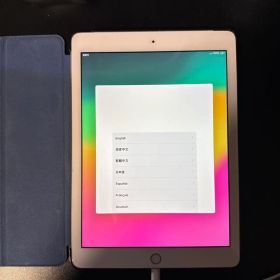 Apple iPad (第6世代) iPadカバー付き