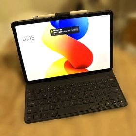 REDMI Pad 2 Pro 純正キーボード、スマートペンセット ほぼ未使用