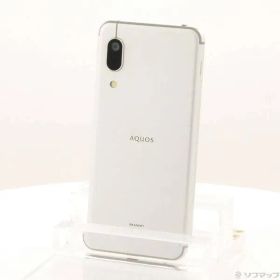 〔中古品〕 AQUOS sense3 basic 32GB シルバー SHV48 auロック解除SIMフリー【295】