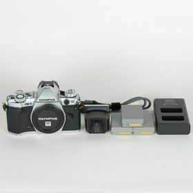 [並品] OLYMPUS OM-D E-M5 Mark II [ボディ シルバー] | マイクロフォーサーズマウント