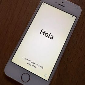 iPhone5s 16G ゴールド 本体 docomo