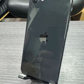 ジャンク⑤Apple iPhone 8 本体256GB シムフリー