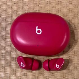 Beats Studio Buds 赤 ワイヤレスイヤホン