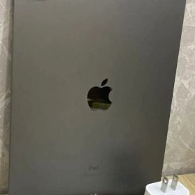 美品 iPad Pro 第3世代 11インチ 128gb A2377 本体