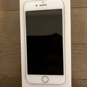 iPhone7 128GB シルバー