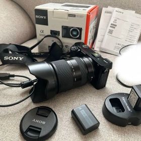 SONY α6000 ミラーレス一眼カメラ とSONY18-200レンズのセット