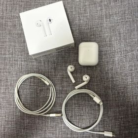 正規品 AirPods 第二世代 本体