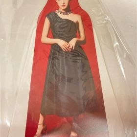 Queens Bluff 茜屋日海夏 ペーパースタンド