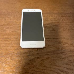 AQUOS SH-M05 SIMフリー Wifi対応