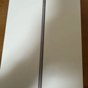 Apple iPad 10.2インチスペースグレー第8世代