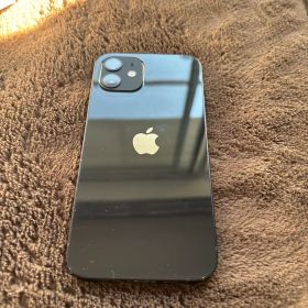 Apple iPhone 12 ブラック 本体