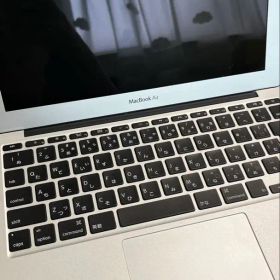 MacBook Air 11インチ Mid2013動作品 【バッテリー交換推奨】
