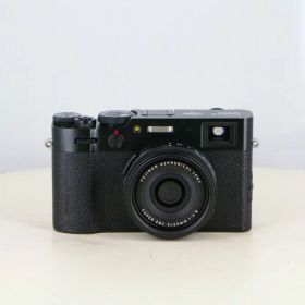【中古】フジフイルム X100V ブラック ランク：B「カメラのナニワ 梅田買取センター在庫」【コンパクトデジカメ】商品コード：2221091034127