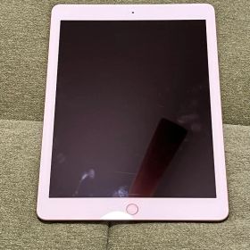 iPad 第6世代 32GB Wi-Fi＋Cellular SIMロックフリー