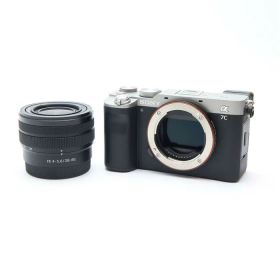 【中古】 《良品》 SONY α7C ズームレンズキット ILCE-7CL シルバー 【SDスロットホットシューバネファインダーカバー部品交換/各部点検済】 [ デジタルカメラ ]