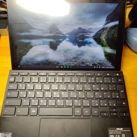 ASUS Chromebook Detachable CM3 CM3000DVA