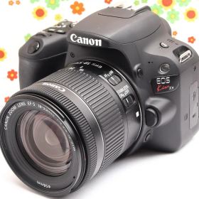 Canon EOS Kiss X9 ☆背景ふんわり！☆軽量ボディ☆スマホに転送