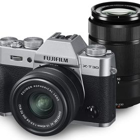 【中古】FUJIFILM フジフイルム X-T30 ダブルズームレンズキット シルバー