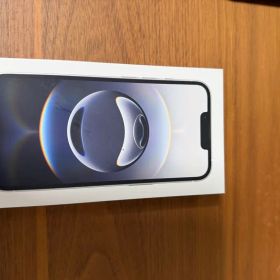 新品 iPhone16e 512GB ホワイト バッテリー容量100%