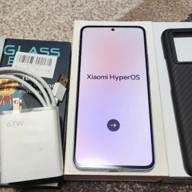 値下げ 美品 Xiaomi 13T 本体 67W充電器等おまけ多数