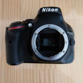 ★訳あり品★ Nikon ニコン D5200 デジタル一眼レフカメラ