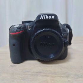 【デジタルカメラ】Nikon D5200
