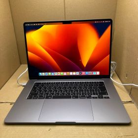 MacBook Air 15インチ M2 2023 8GB/256GB