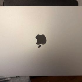 MacBookAir 15インチ M2チップ 美品