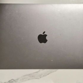 Macbook Pro 2016 13インチ Touch Bar