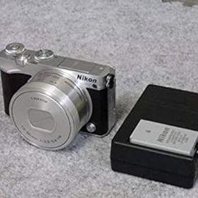 【中古】(良い)Nikon ミラーレス一眼 Nikon1 J5 標準パワーズームレンズキット シルバー J5HPLKSL