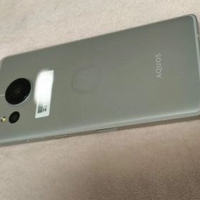 aquos sense7 plus 本体 シルバー 中古品 初期セット スマホ