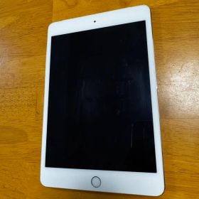 Apple iPad mini 4 128GB シルバー 本体 ソフトバンク