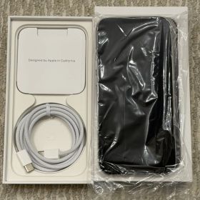 Apple iPhone15Pro本体ホワイトチタニウム256GB SIMフリー