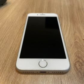 【美品】Apple iPhone8 シルバー 本体 256GB SIMフリー