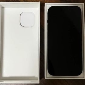 iPhone15 256GB ブラック SIMフリー