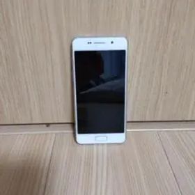 Galaxy Feel White 32 GB docomo