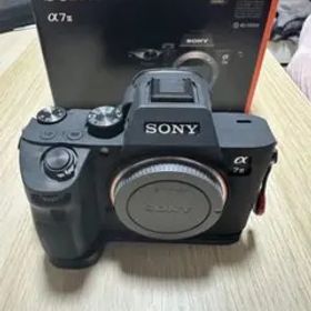 美品 SONY α7 III ミラーレス一眼 本体 箱付き