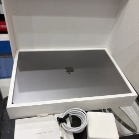 MacBook Pro 16"(2019) i7/32GB/500GB