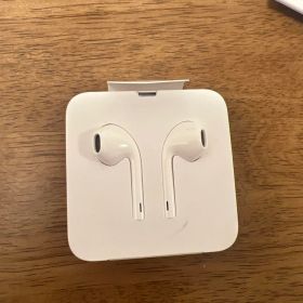 Apple EarPods ホワイト Lightning端子