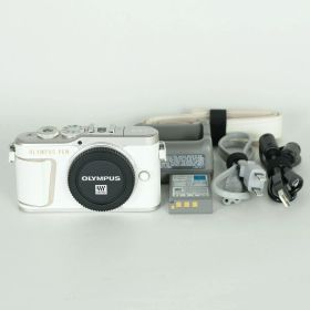 [美品 | シャッター数1,540回] OLYMPUS PEN E-PL10 [ボディ ホワイト] | マイクロフォーサーズマウント