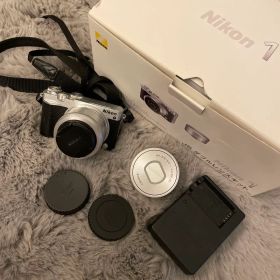 【ジャンク品】Nikon 1 J5