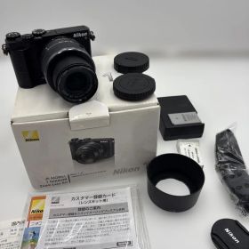 美品 Nikon 1 J5 ズームレンズキット シルバー