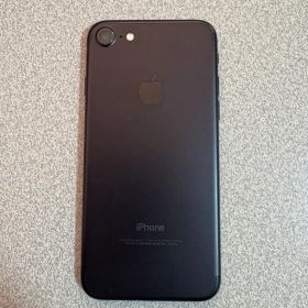 iPhone7 ブラック 32GB -%