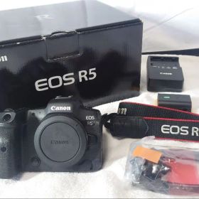 Canon EOS R5 ミラーレス一眼カメラ 本体