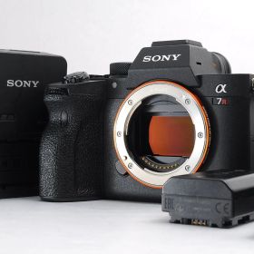 ■極上品■ SONY（ソニー） α7R IV 高解像度フルサイズミラーレス ボディ A7R4