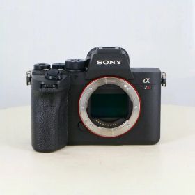 【中古】 (ソニー) SONY α7R IV (ILCE-7RM4) ボディ【中古カメラ デジタル一眼】 ランク：B